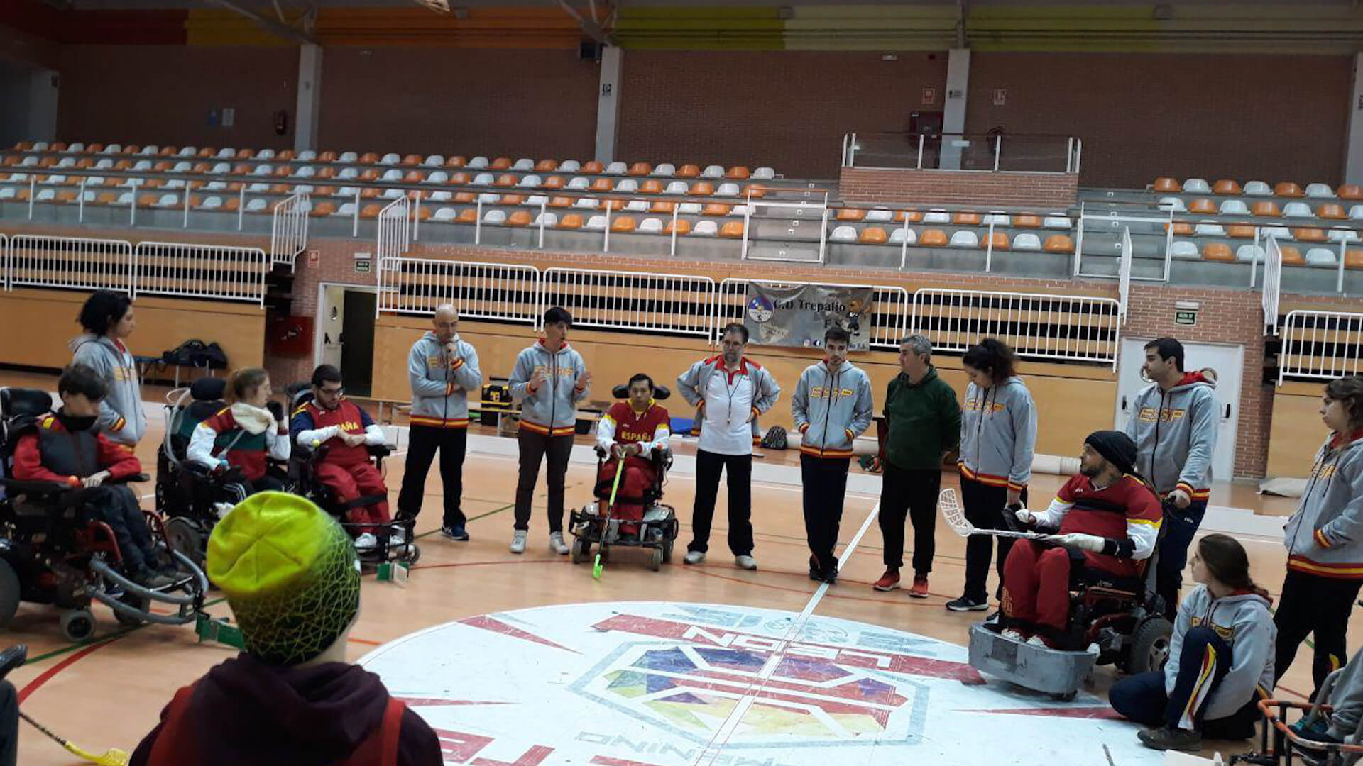La selección española de hockey en silla de ruedas eléctrica prepara su nueva maquinaria de cara al 2019