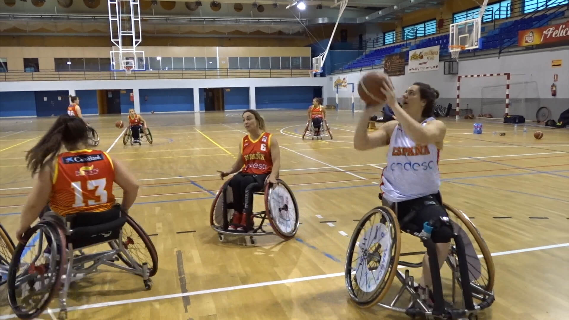 La selección femenina prepara el Europeo de Baloncesto en Silla de Ruedas de Rotterdam